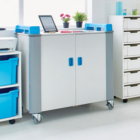 LapCabby 32 Vertical 32-Device Mobile AC Charging Trolley 