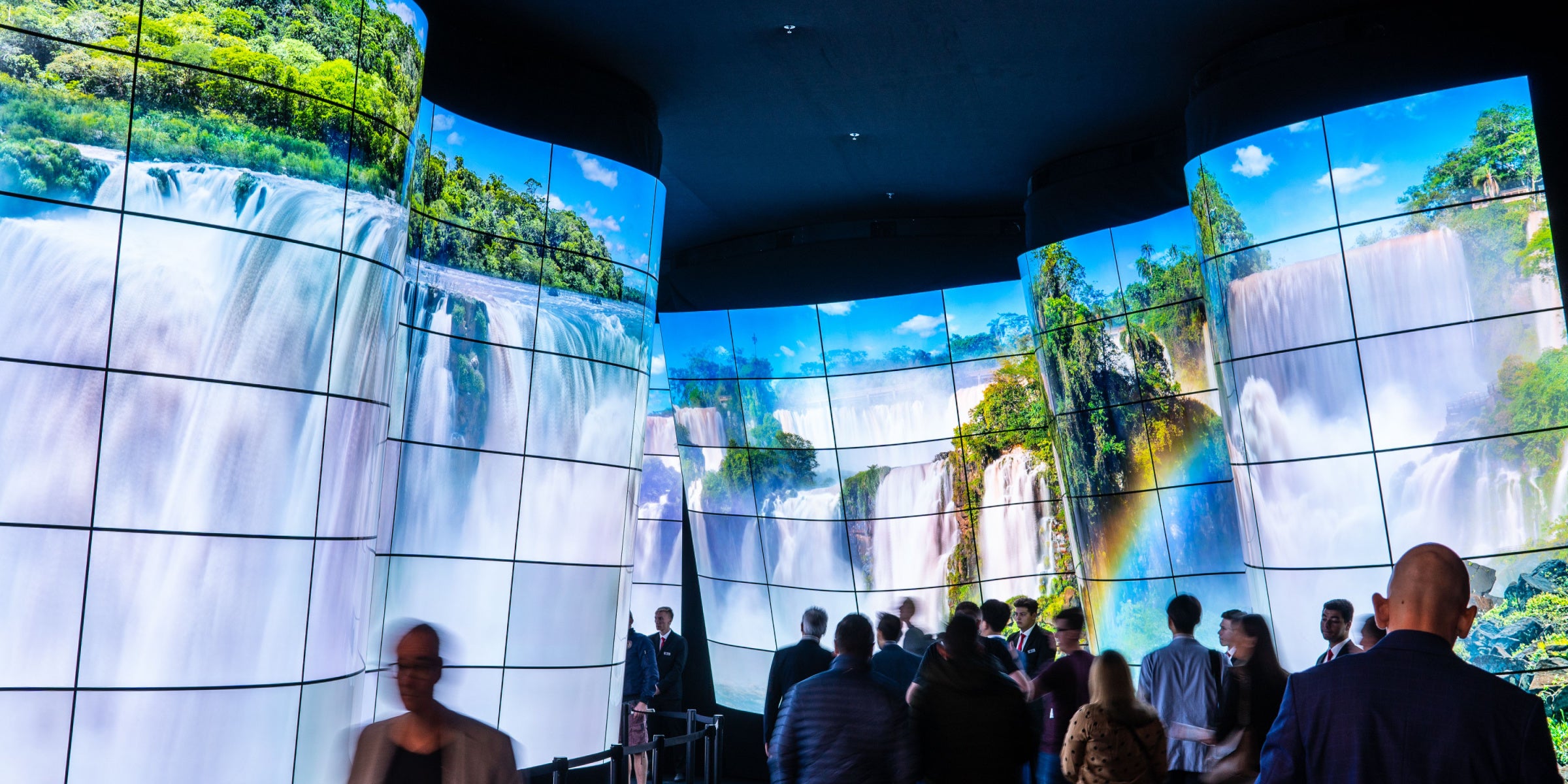 NEC Professional Displays - Digital Sigange and Presentations