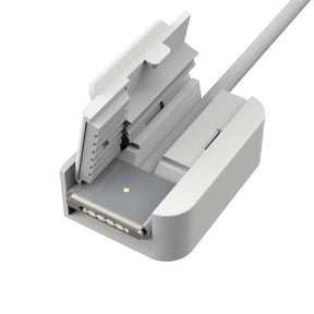 J5create JCD395 4K60 Pro USB4 Hub with MagSafe Kit